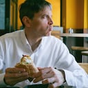 Comer rápido trae consecuencias para la salud.