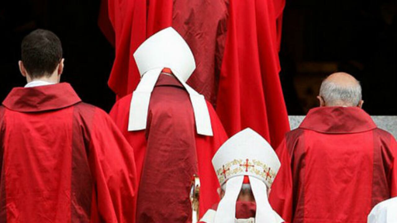 El Vaticano es acusado por la ONU por la violación sistemática de los derechos de los
niños por parte de sus miembros y el encubrimiento de la Santa Sede.