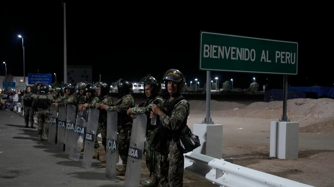 Hay crisis en la frontera entre Chile y Perú. (AP Photo/Martin Mejia)