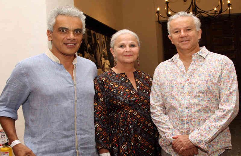 Ricardo Lozano, Julia Salvi y Marco Franco.