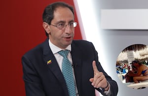 Se refirió a la polémica por el viaje del ministro de Vivienda a Santa Marta.