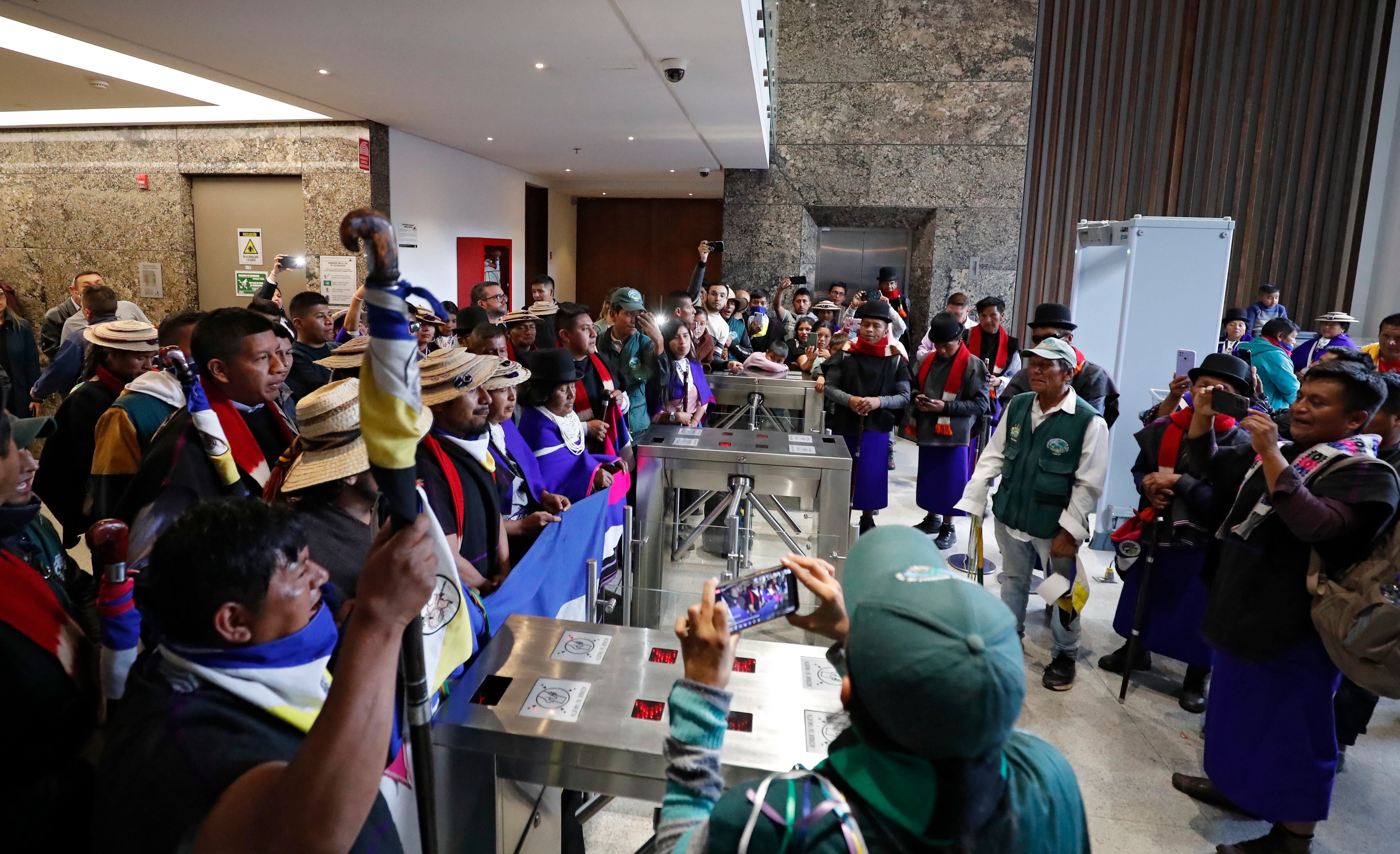 Toma A Semana minga indígena