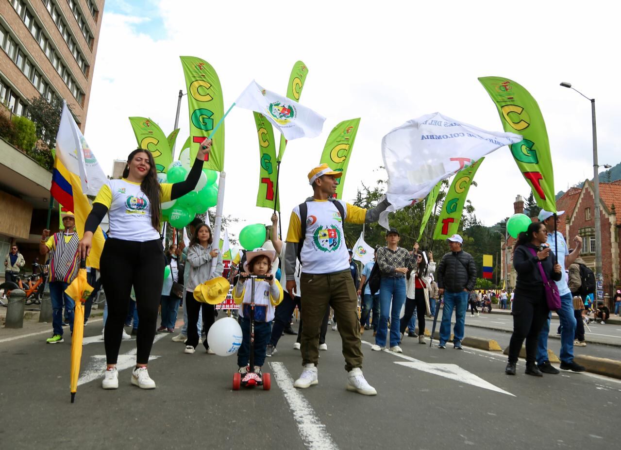 Marchas primero de mayo, salida desde el parque nacional