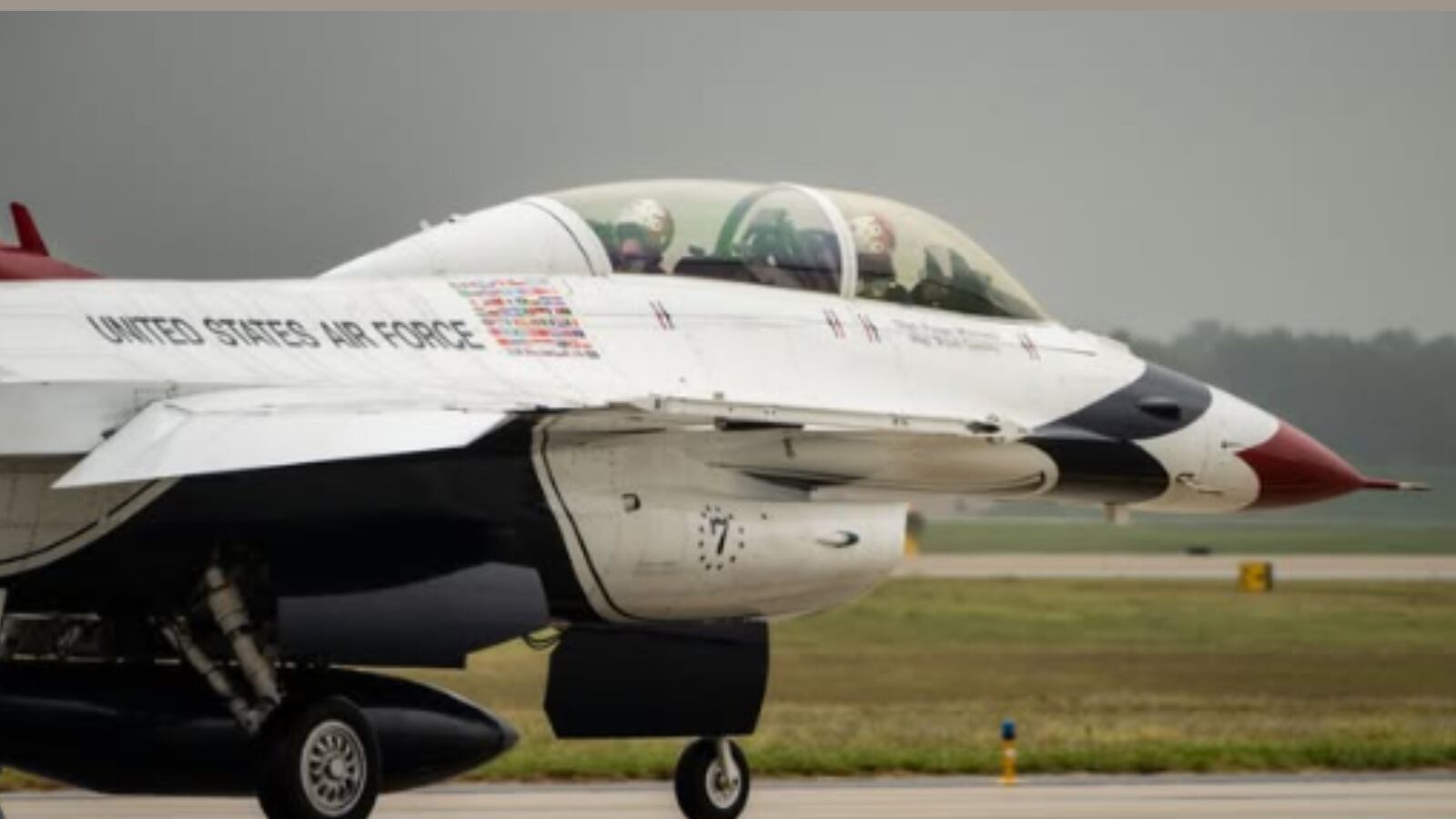 La base aérea, sede del Air Force One, fue parcialmente evacuada mientras equipos HAZMAT analizaban la sustancia sospechosa