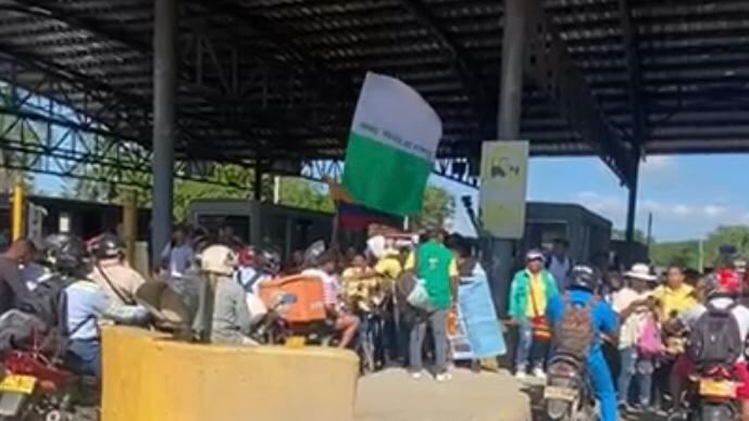 Vía Cartagena - Turbaco con restricciones en la movilidad.