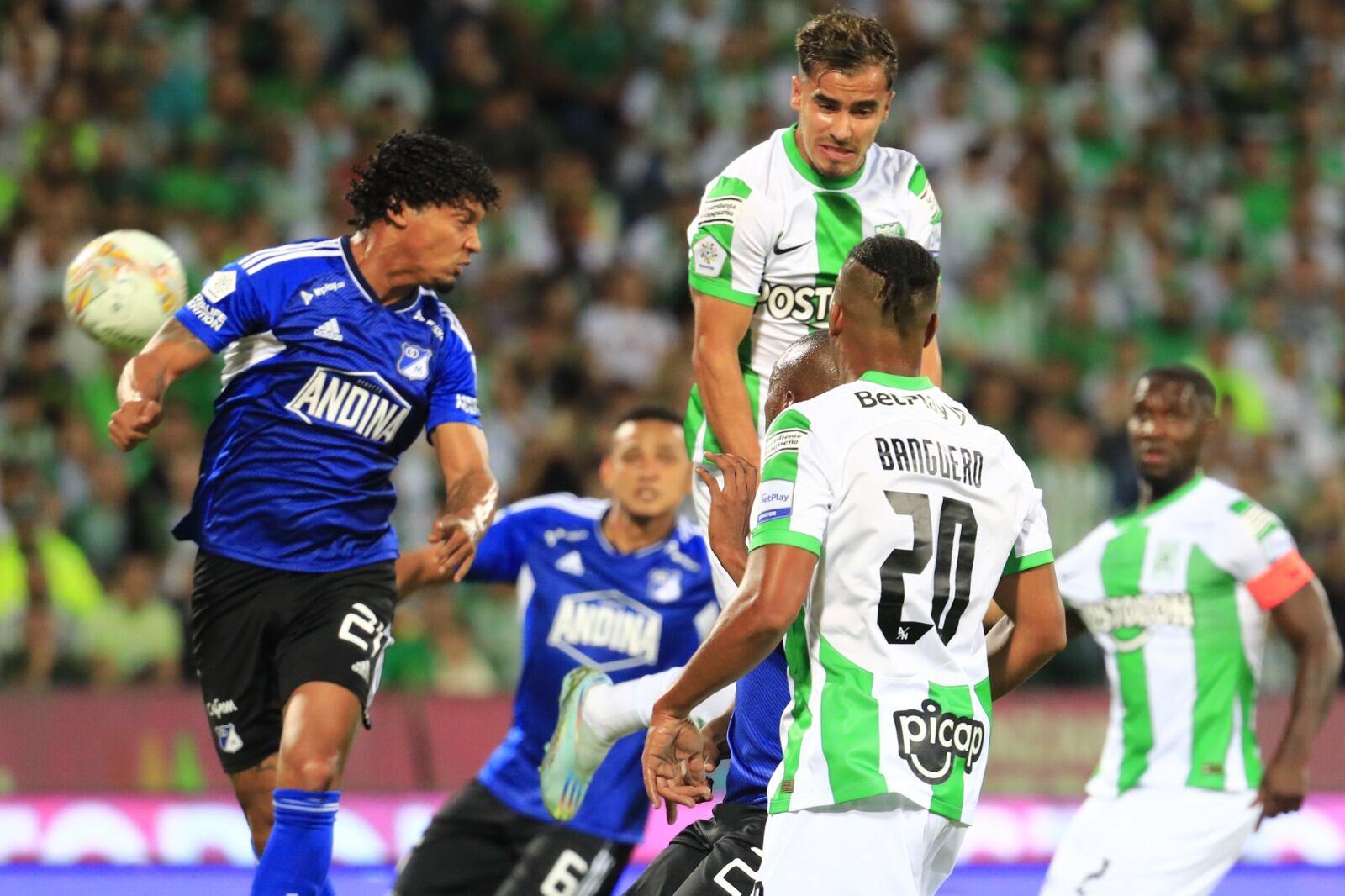 Imagen del partido entre Atlético Nacional y Millonarios por la fecha 8 del primer semestre de la Liga colombiana 2023.