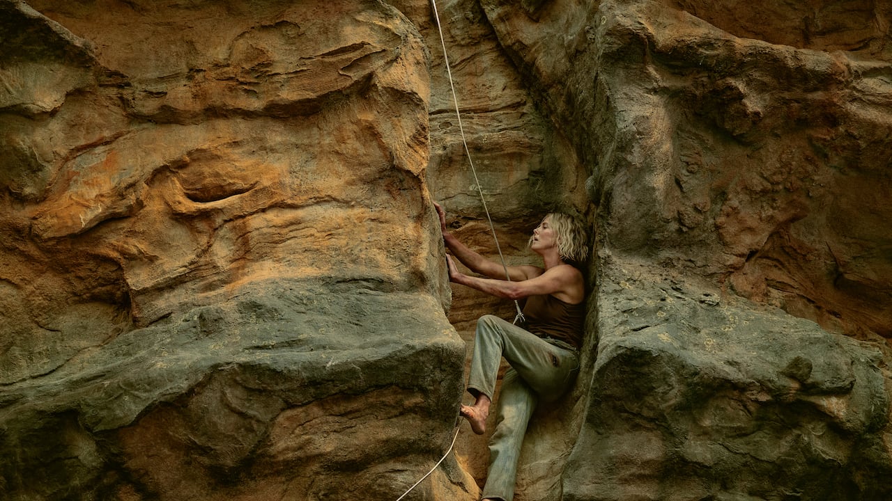 ‘Apex’, la película protagonizada por Charlize Theron en Netflix ya alcanzó el número 1 a nivel global y liderando en 86 a 89 países en sus primeros días.