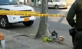 El escabroso hallazgo se registró en la mañana de este martes en un importante corredor vial.