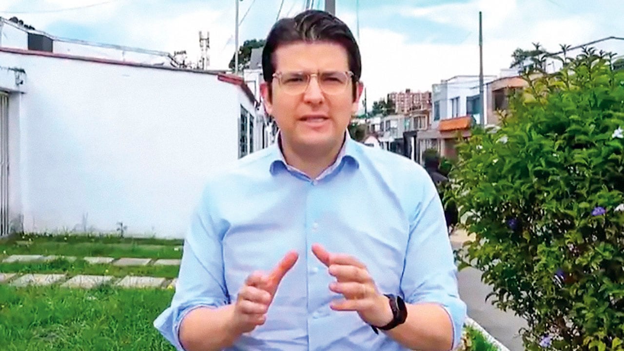 El atentado contra Miguel Uribe Turbay ocurrió el 7 de junio. Estuvo cerca de dos meses en la Fundación Santa Fe, pero falleció hace un mes.