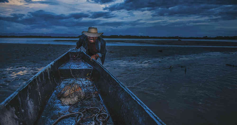 Puerto Boyacá tiene 50.000 habitantes. Es tierra de pescadores que sacan bagre y bocachico del río Magdalena.