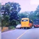Un video muestra peligrosa maniobra por parte de un bus de la Flota Valle de Tenza en la vía Guateque - Machetá; vía alterna al llano.