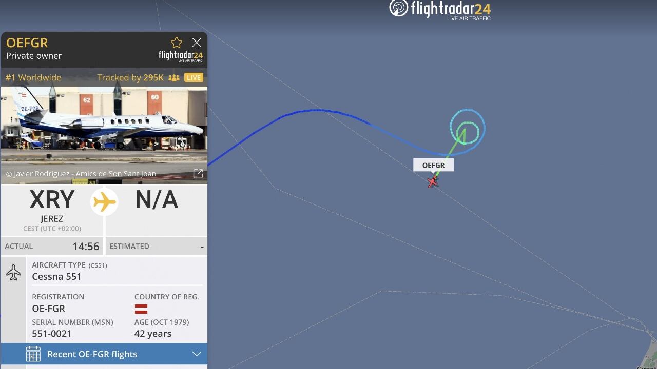 Así fue el recorrido del avión reportado por Flight Radar
