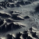 Científicos trabajan en un sistema que haga posible crear carreteras en la Luna.