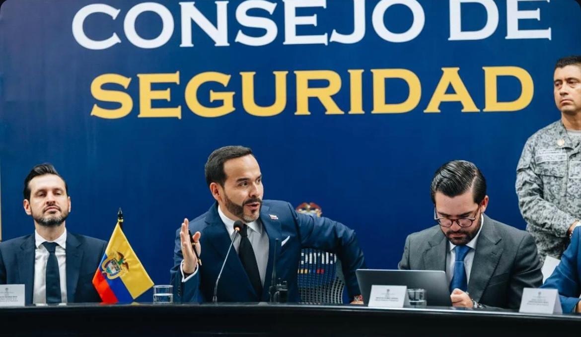 Abelardo De La Espriella lideró consejo de seguridad en Bogotá