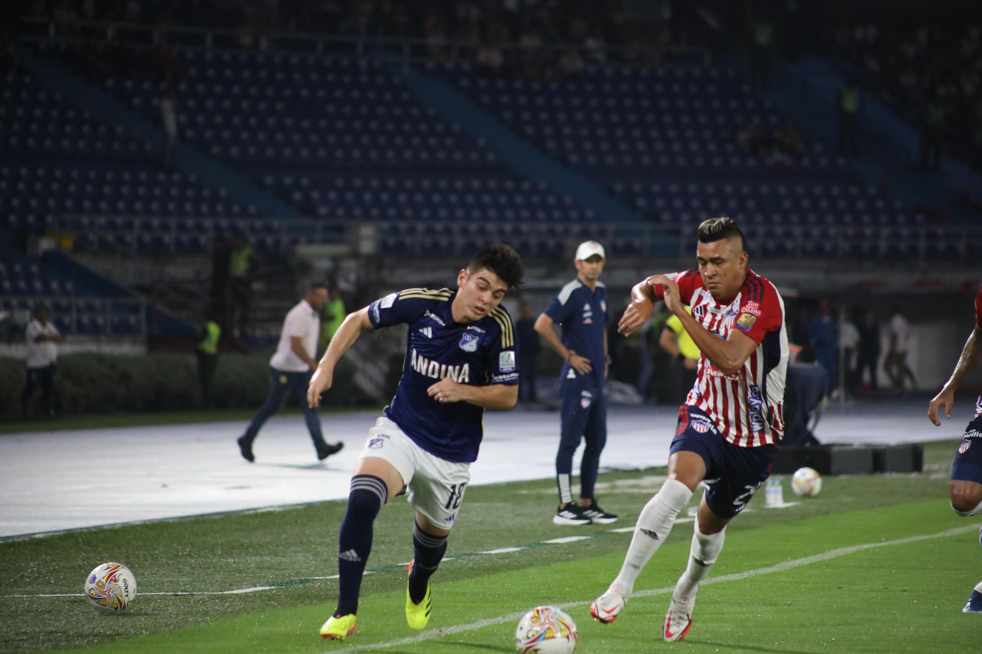 Imagen del partido entre Junior de Barranquilla y Millonarios por la fecha 1 del Grupo A de los cuadrangulares semifinales de la Liga colombiana 2024.