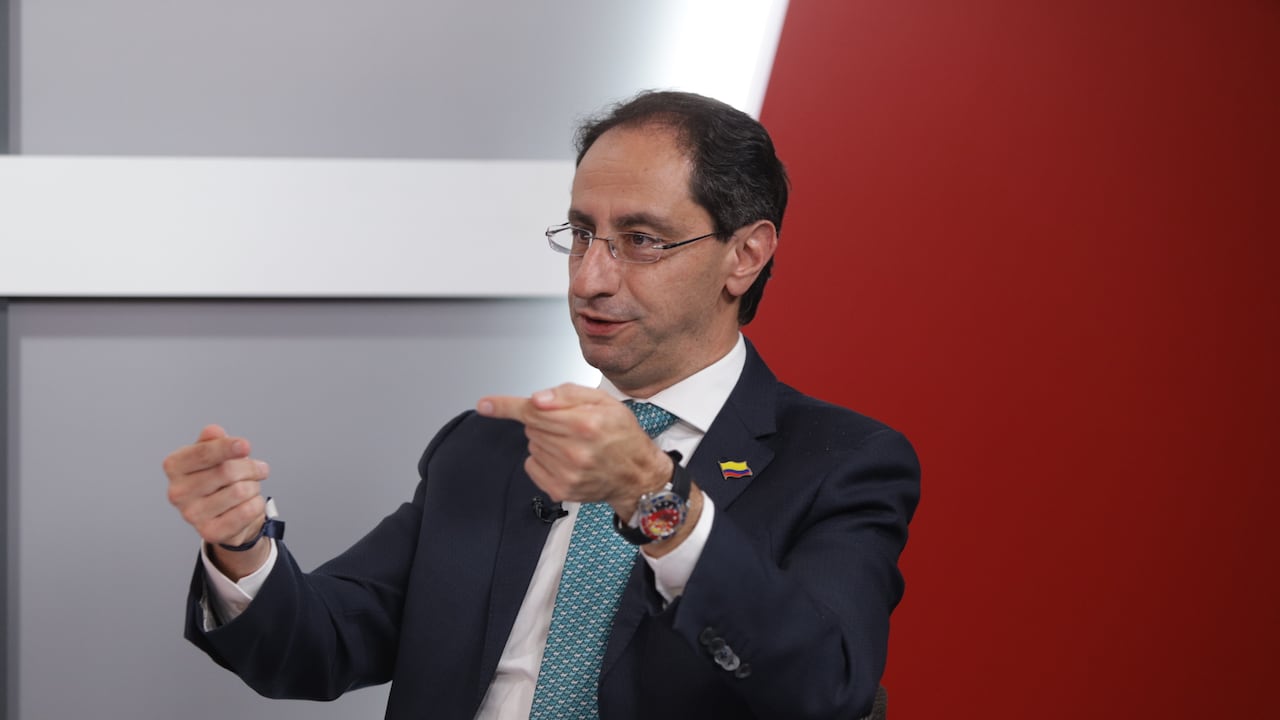José Manuel Restrepo, vicepresidente electo, el primero de julio de 2026 en las instalaciones de SEMANA, en Bogotá.