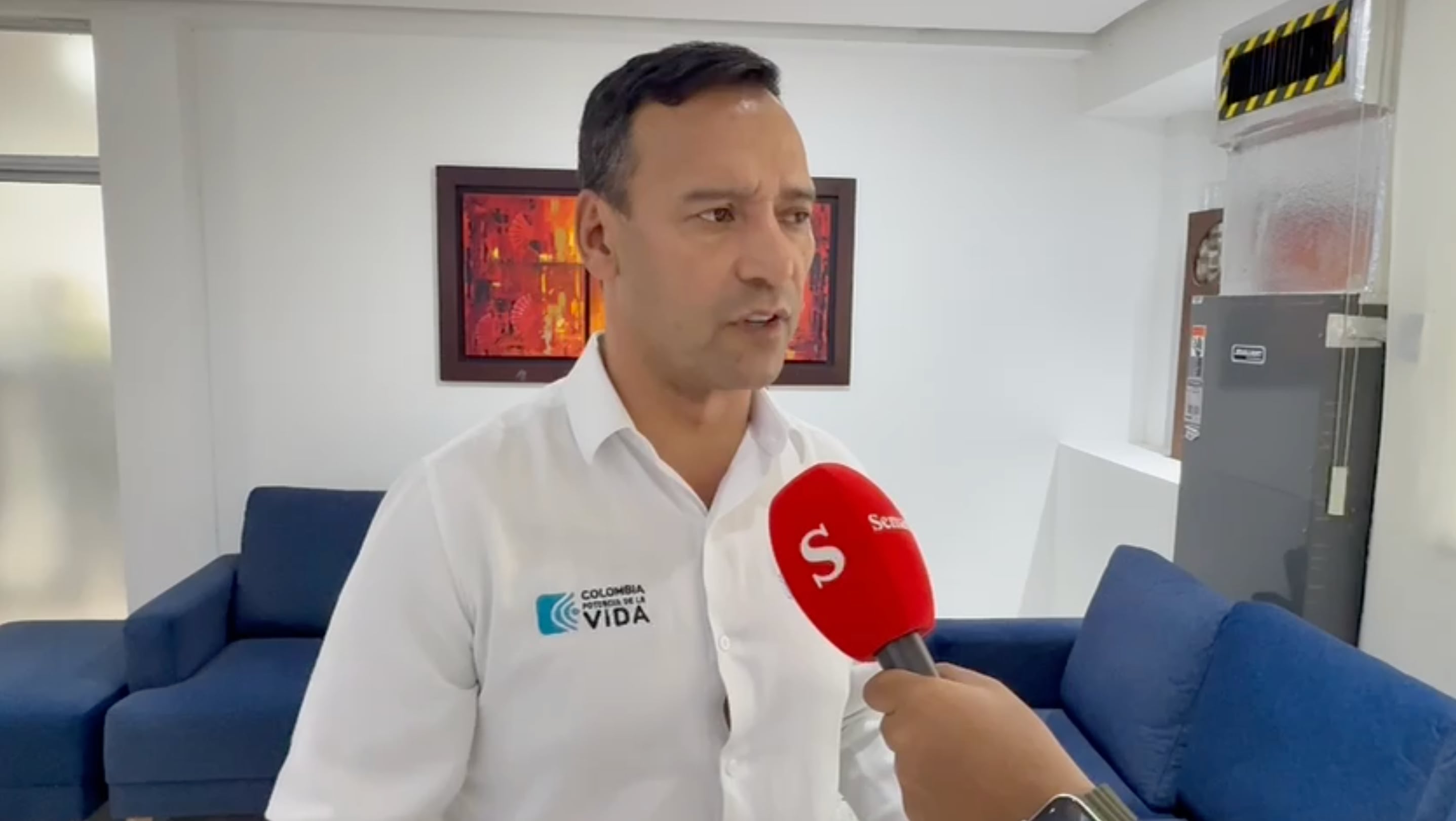 Pedro Sánchez, ministro de Defensa en Semana.