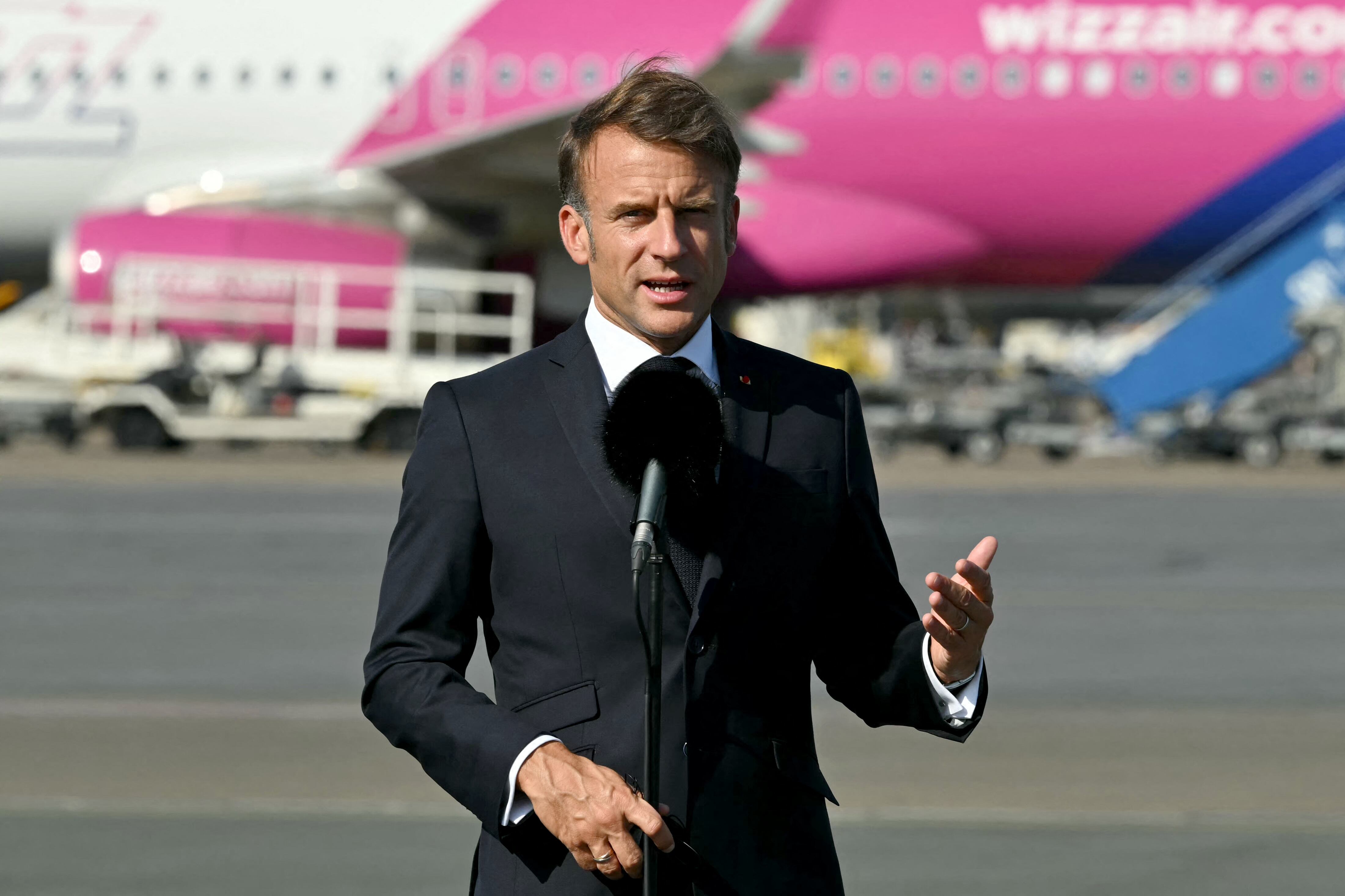 El presidente  de Francia Emmanuel Macron (Photo by Elvis Barukcic / AFP)