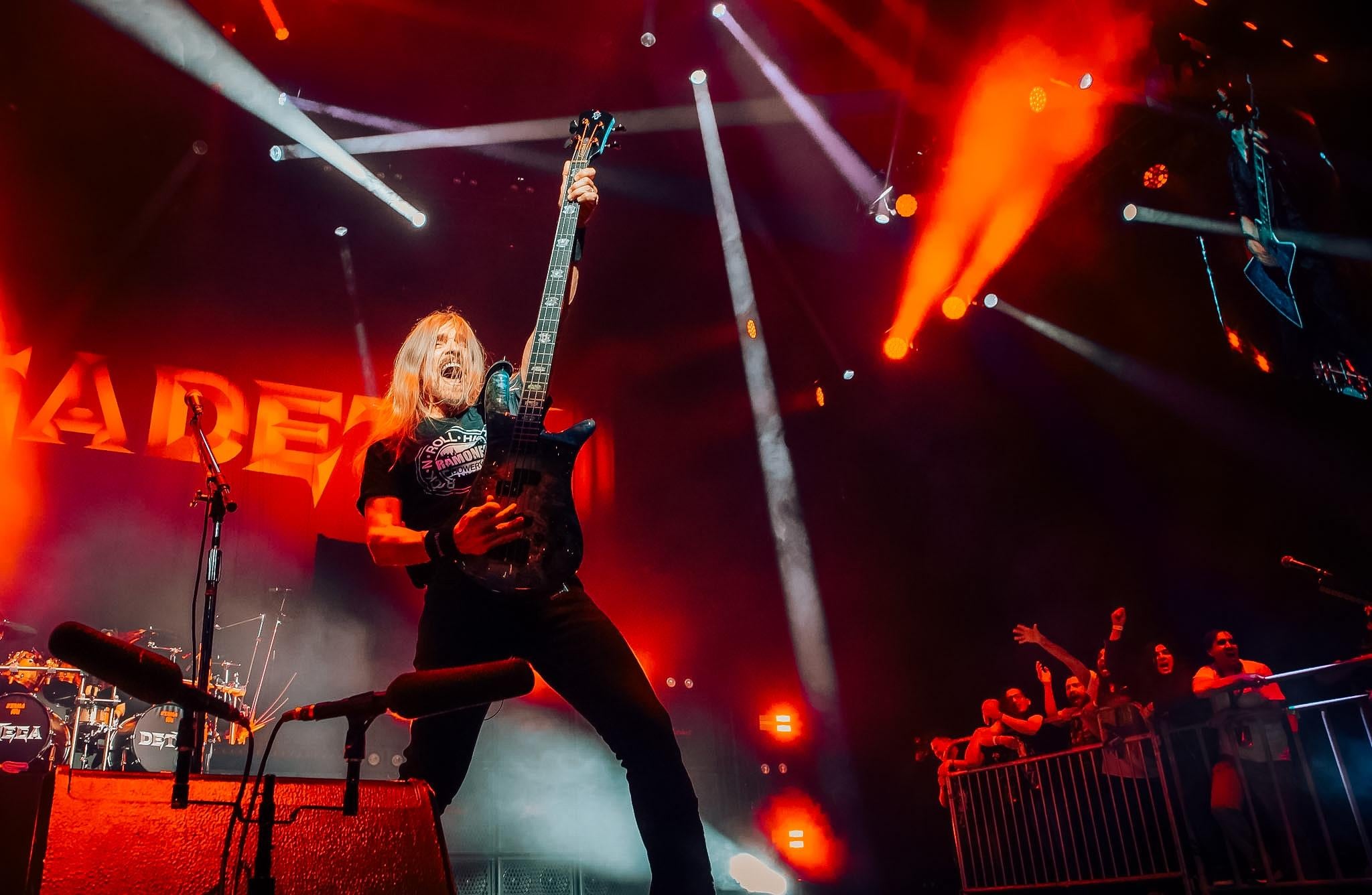 Megadeth, el 26 de abril de 2026, en el Movistar Arena de Bogotá