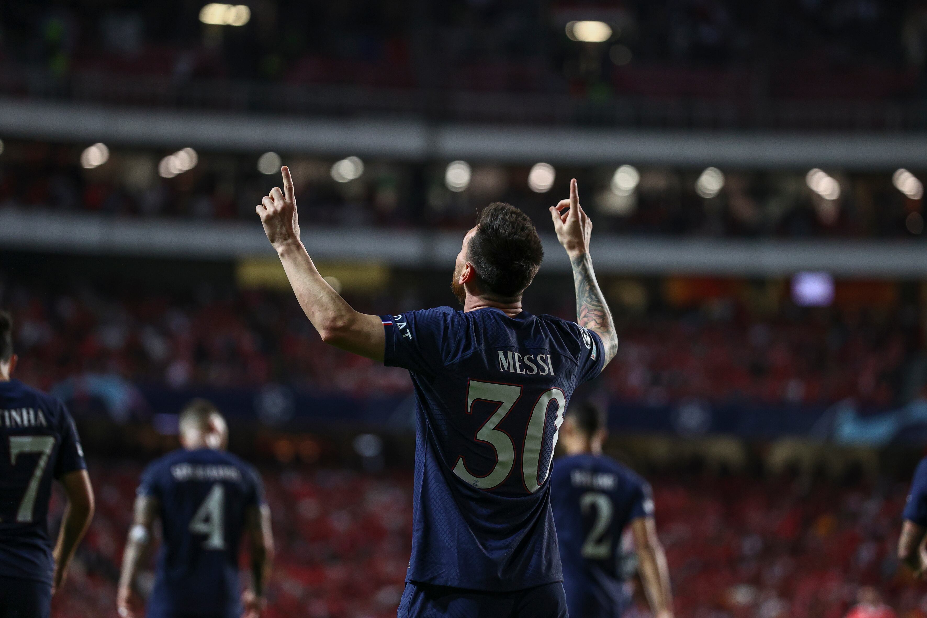 LISBON, PORTUGAL - OCTOBER 05: Lionel Messi of Paris Saint-Germain celebrates scoring Paris Saint-Germain goal during the UEFA Champions League group H match between SL Benfica and Paris Saint-Germain at Estadio do Sport Lisboa e Benfica on October 5, 2022 in Lisbon, Portugal. (Photo by Carlos Rodrigues/Getty Images)