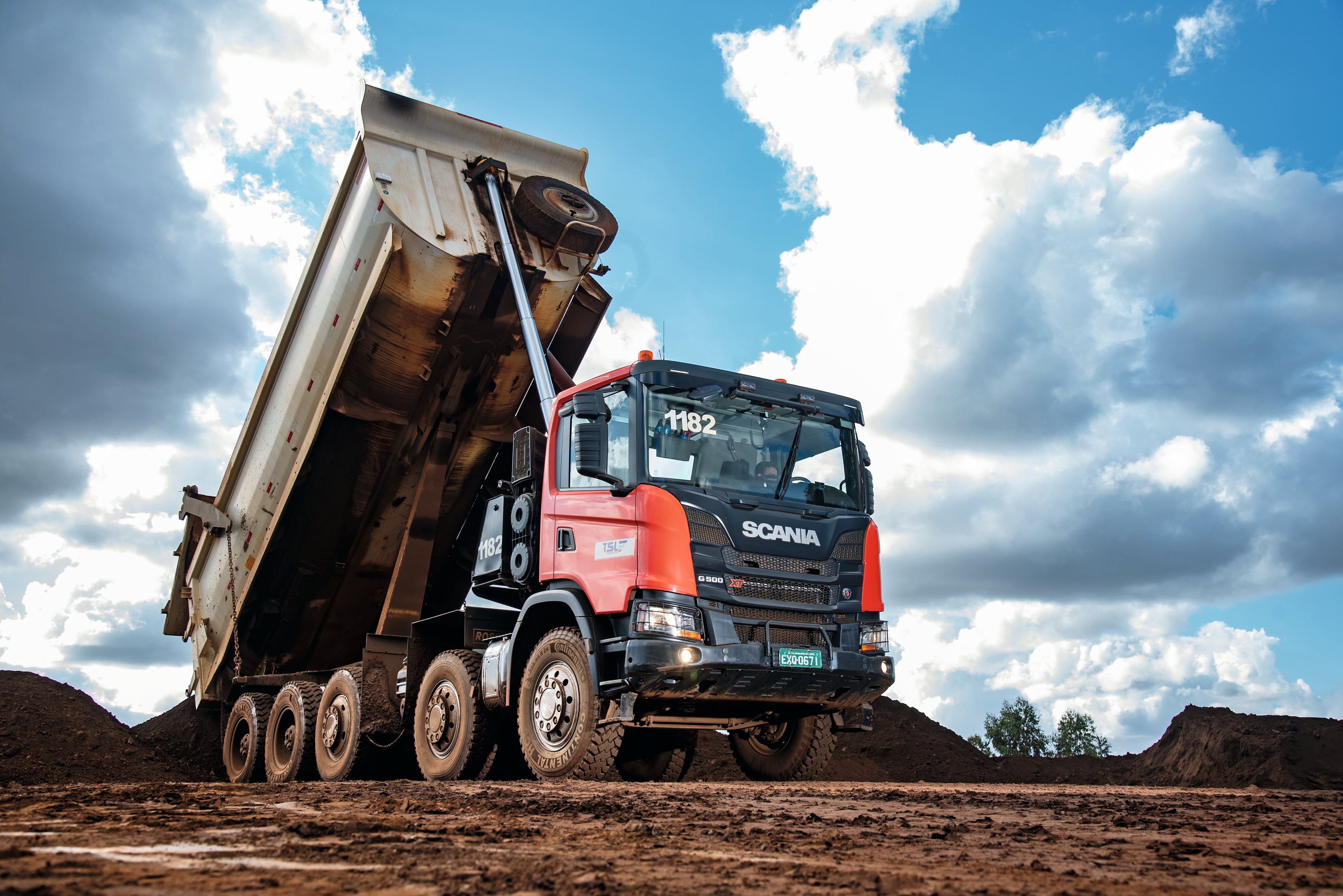Scania G 500 XT 10x4 twin-steer, heavy tipper.