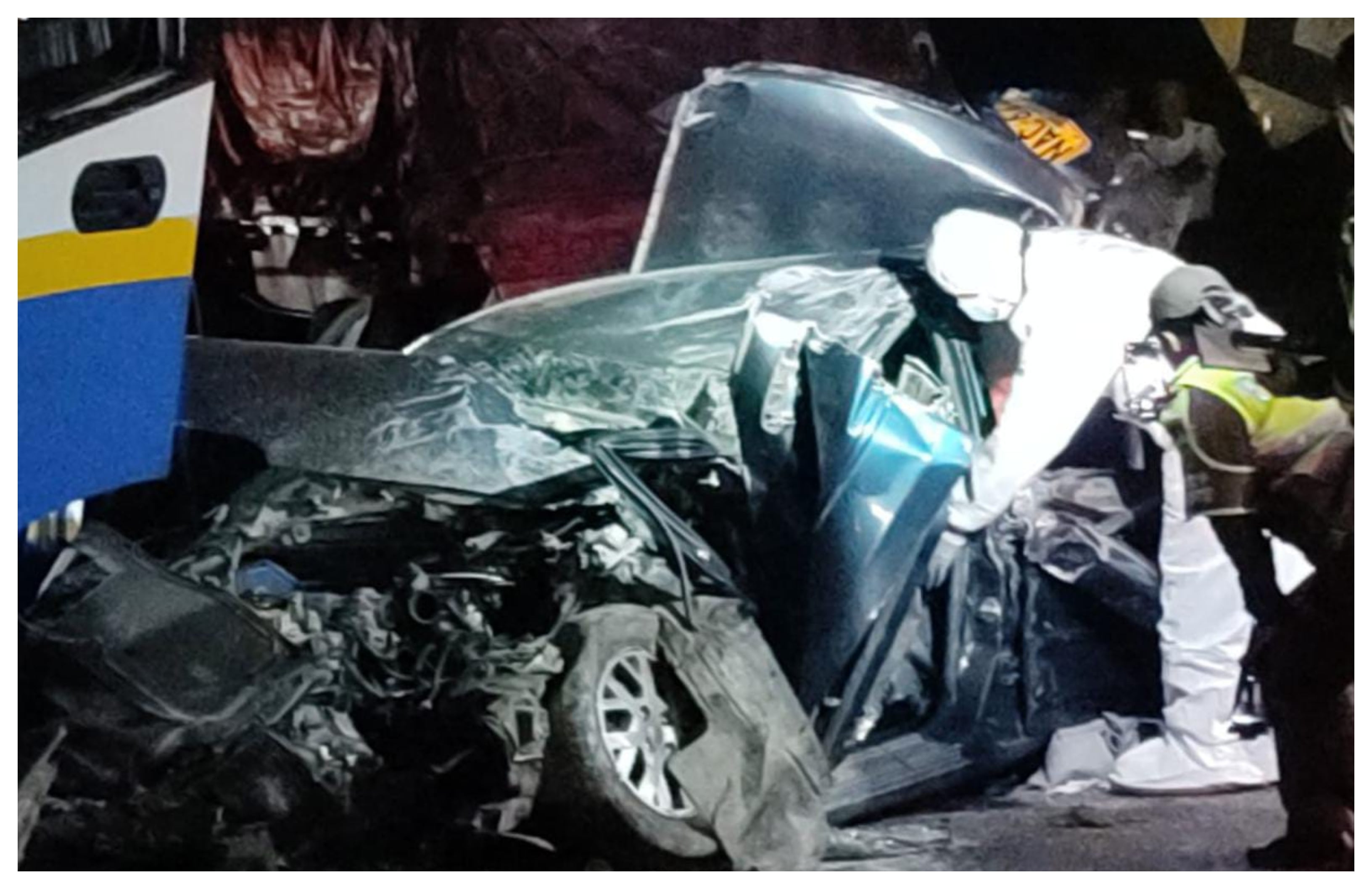 Fuerte accidente en la autopista Medellín - Bogotá, a la altura de La Josefina, en San Luis, Antioquia.