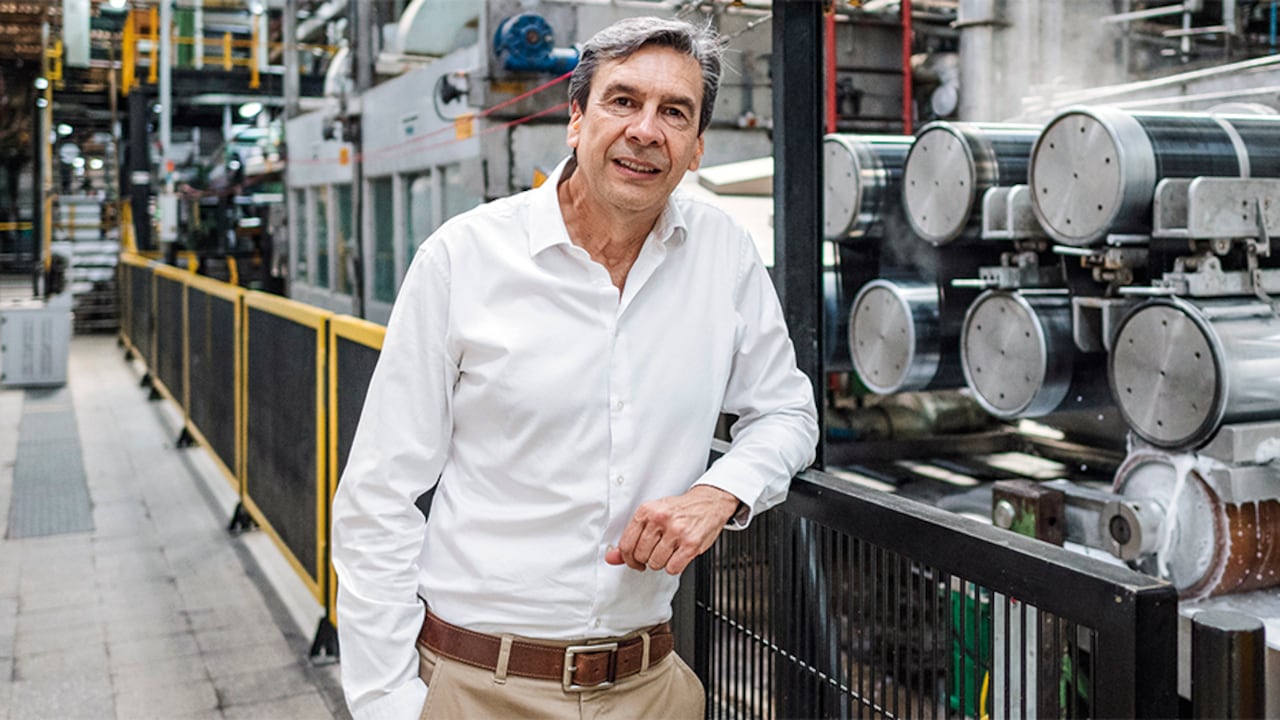 “Queremos seguir en la línea que hoy tenemos: enfocados en la sostenibilidad, la innovación y la alta ingeniería”, dice Álvaro Hincapié, presidente de Enka.