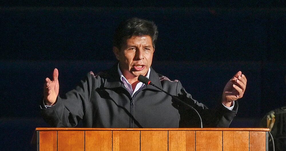  Pedro Castillo presentó un proyecto de reforma constitucional al Congreso de su país, cuya viabilidad es muy incierta.