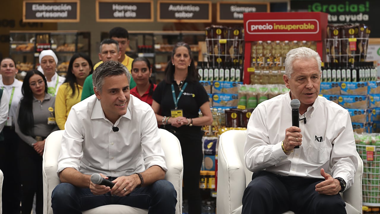 Rueda de prensa Exito