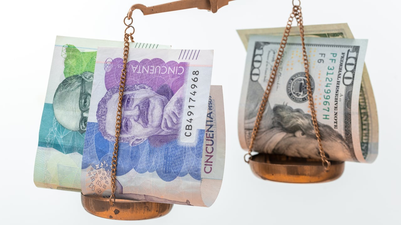 El dólar comenzó a bajar en Semana Santa