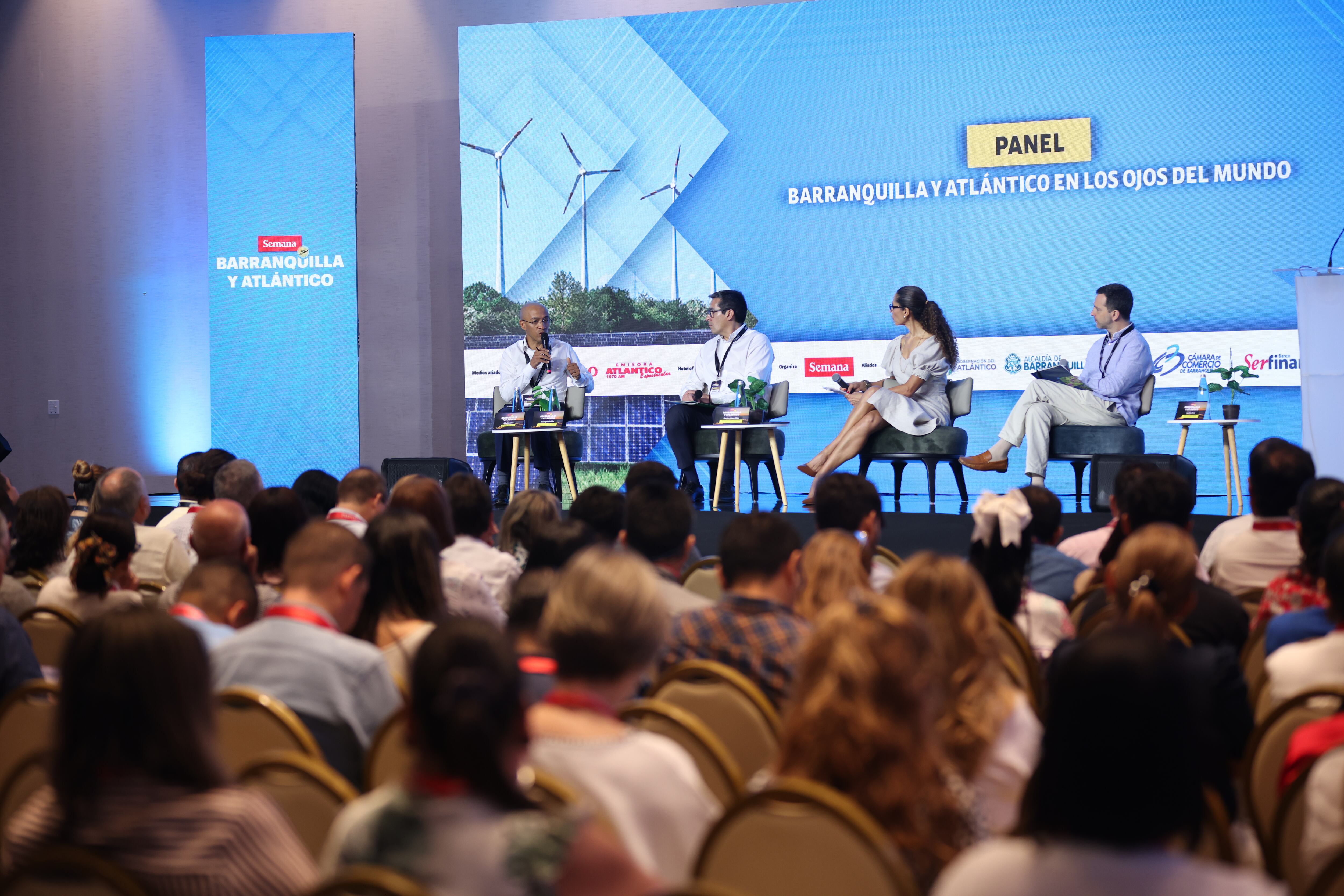 Semana por Colombia Barranquilla y Atlántico
Martes, 9 de septiembre de 2025  Barranquilla
PANEL | Barranquilla y Atlántico en los ojos del mundo
Rodrigo Peñailillo Representante en CAF -Banco de Desarrollo de América Latina y el Caribe - Colombia
Ana María Aljure Gerente de Ciudad de la Alcaldía de Barranquilla
Ramiro López-Ghio Representante del Banco Interamericano de Desarrollo (BID) en Colombia
Lamine Sow Director de la Agencia Francesa de Desarrollo (AFD) en Colombia
Modera: Erika Fontalvo Directora del diario El Heraldo