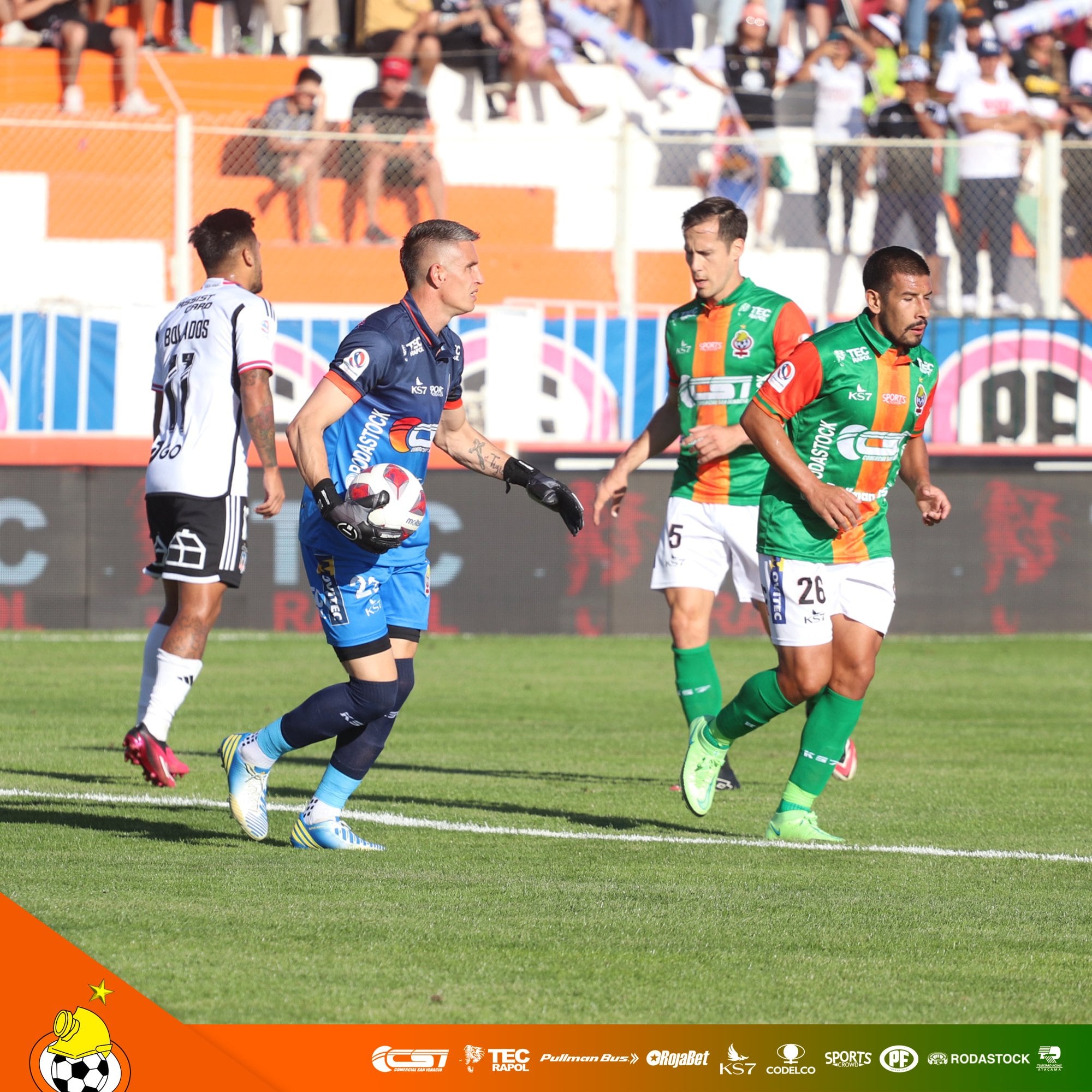 Requena solo ha jugado en un equipo fuera de Argentina