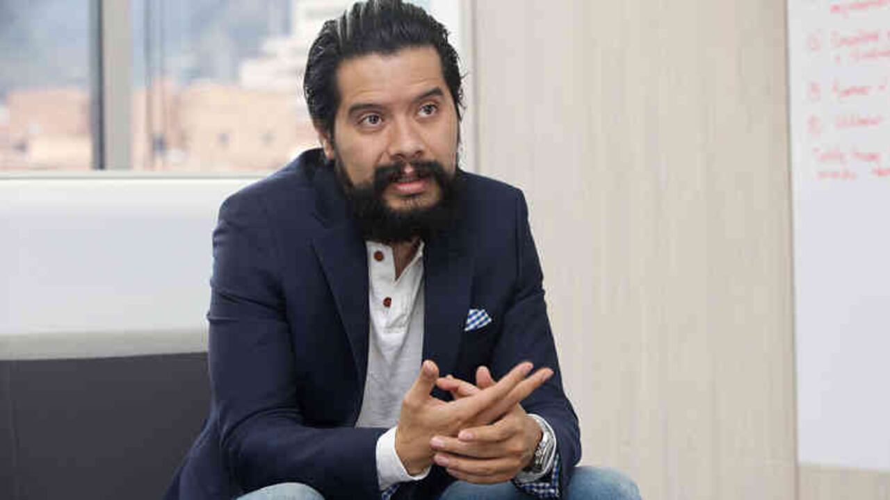 Diego Ortiz está trabajando en proyectos audiovisuales de gran formato en la revista Rolling Stones Colombia.