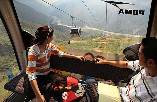 "Estamos metidos en la pelea", le dijo a la agencia de noticias AP el director del Parque Chicamocha, Carlos Sánchez, destacando que el campo tiene entre otros atractivos un teleférico monocable continuo de 6,3 kilómetros que atraviesa el cañón. "Es un verdadero atractivo para mostrar no solamente a Colombia sino al mundo”, comentó.