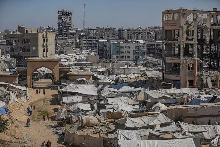La ciudad de Gaza, en esta imagen del 21 de septiembre de 2026, está a solo 43 millas de Tel Aviv, pero ambas pueden parecer mundos aparte. Faiz Qreqa/Middle East Images/AFP vía Getty Images