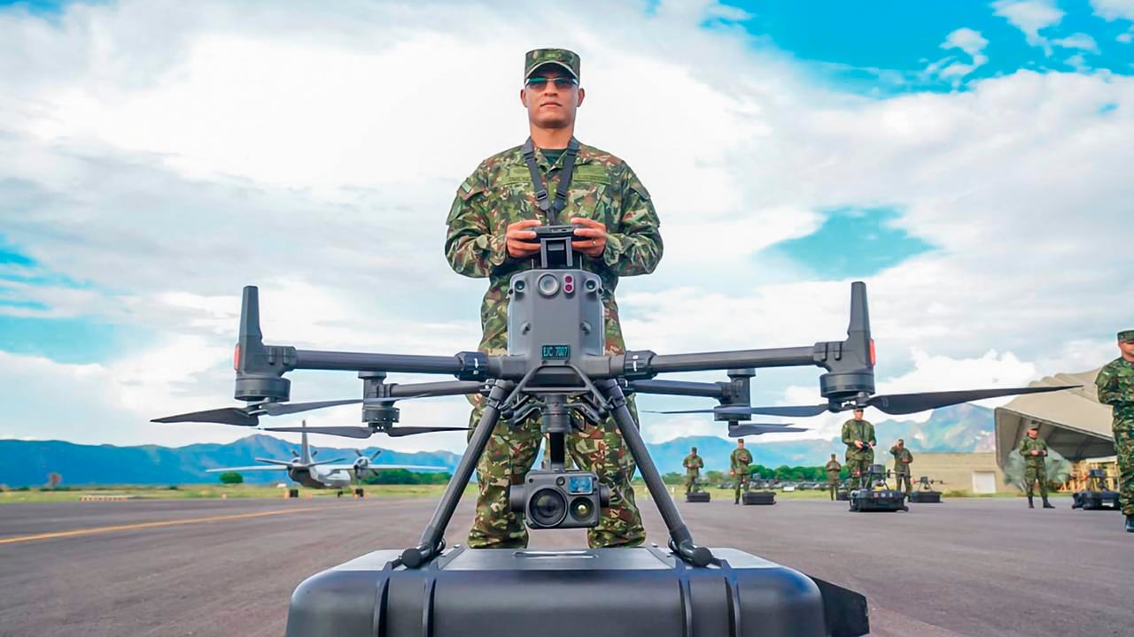 Colombia ha estado explorando diferentes capacidades de defensa para lograr una autonomía tecnológica, estratégica y de diversificación de su armamento.