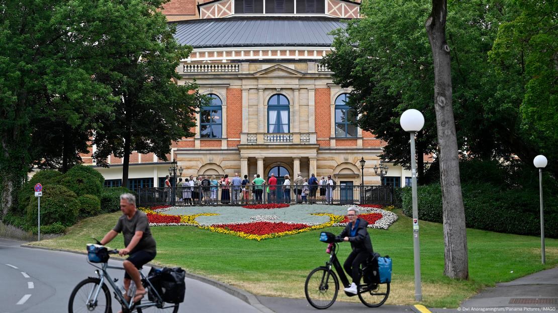 Los aspectos cómicos de "Los maestros cantores de Núremberg" desempeñan un papel central en la producción de este año del Festival de Bayreuth.