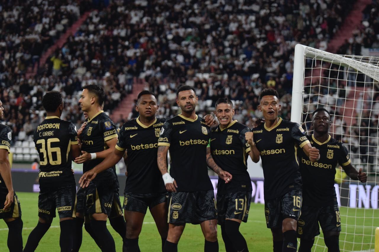Atlético Nacional celebró ante Once Caldas luego de anotar por la vía del tiro penal.