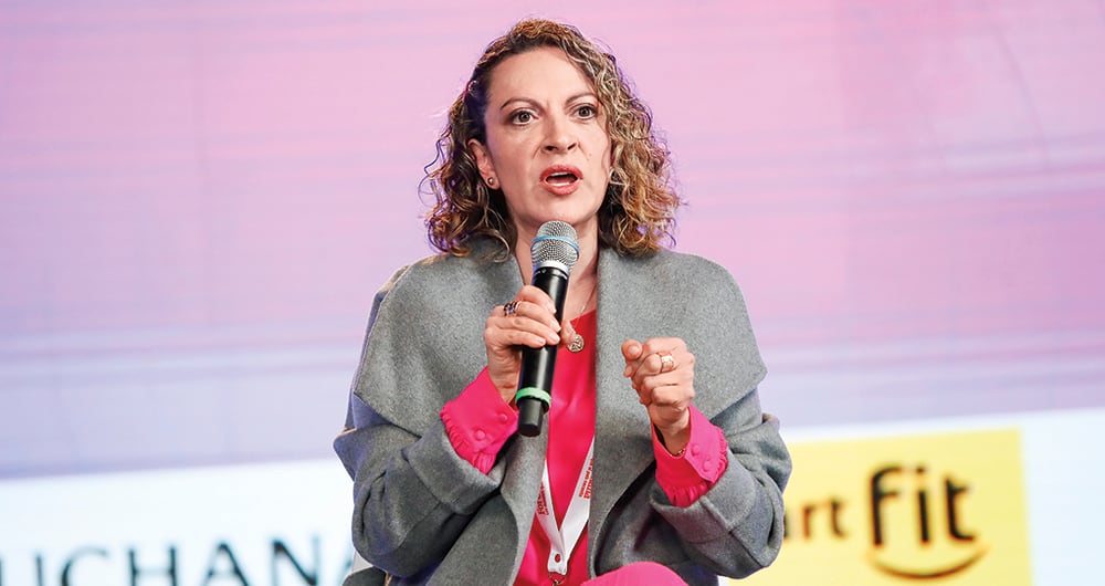 Jineth bedoya Periodista, escritora y activista contra la violencia de género