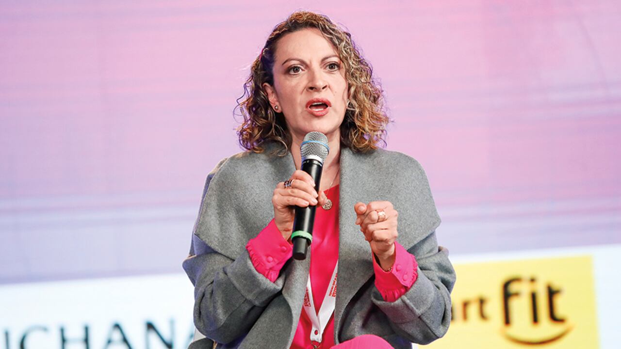 Jineth Bedoya, periodista, escritora y activista contra la violencia de género.