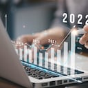 Empresario plan crecimiento empresarial y financiero, aumento de indicadores positivos en el año 2022 para aumentar el crecimiento empresarial y un aumento para el crecimiento empresarial "n