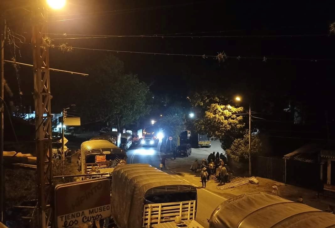 La vía Bucaramanga - San Gil - Bogotá se encuentra cerrada.