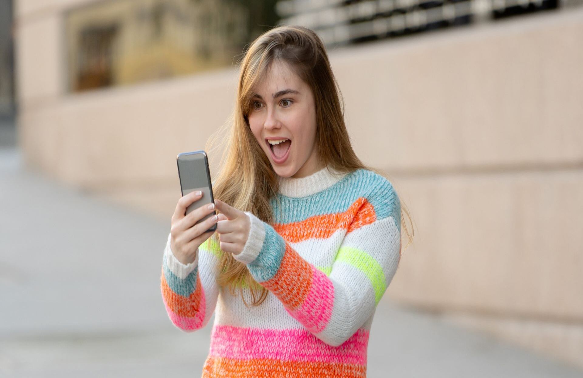 Algunos códigos sirven para desbloquear funciones ocultas.