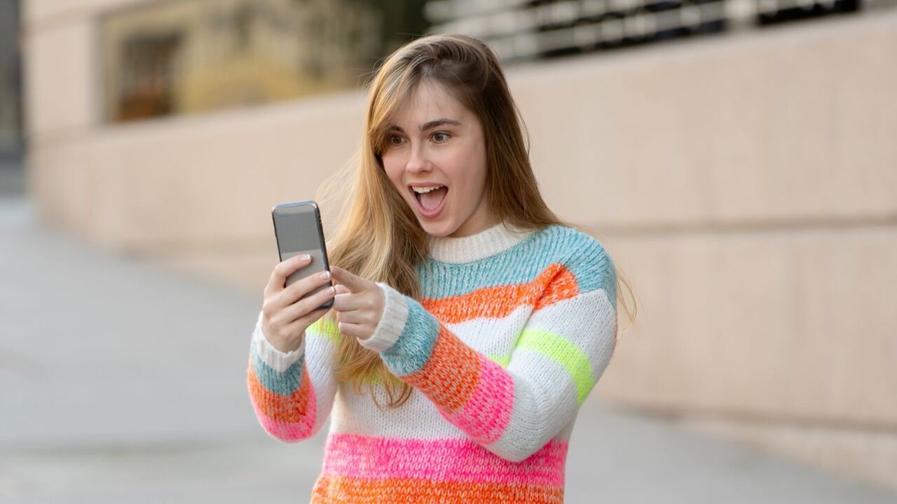 Algunos códigos sirven para desbloquear funciones ocultas.