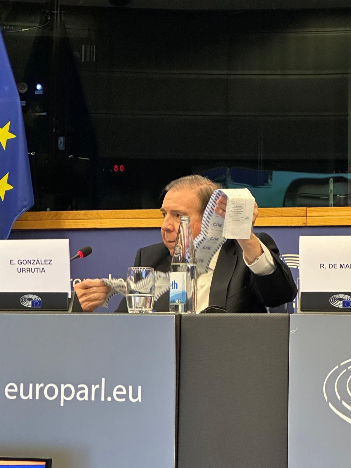 Edmundo González presenta las actas en Europa