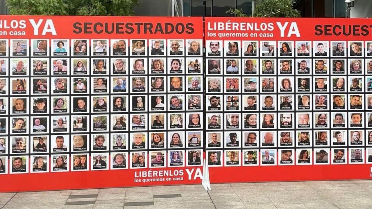 Ciudadanos colombianos llaman a la liberación de 240 israelíes secuestrados por los terroristas de Hamás en Gaza
