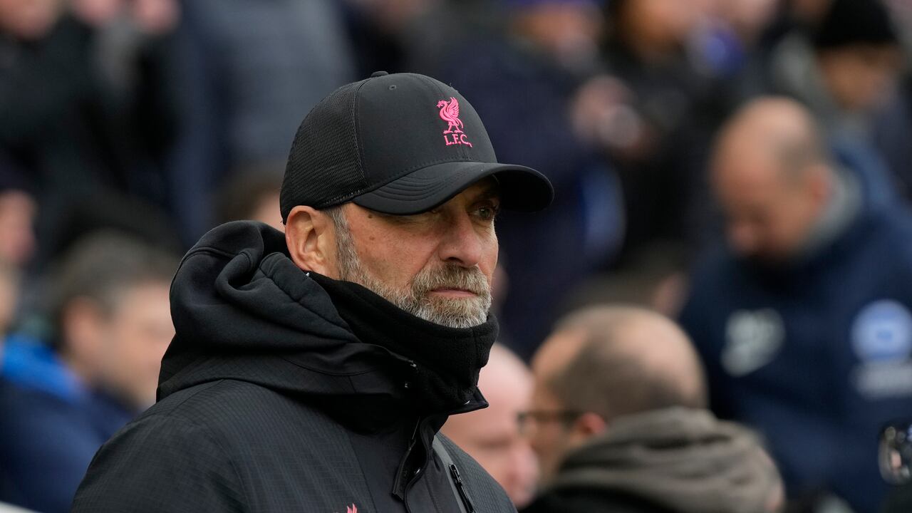 Liverpool's manager Jurgen Klopp looks at the field before the FA Cup 4th round soccer match between Brighton and Hove Albion and Liverpool at the Falmer Stadium in Brighton, England, Sunday, Jan. 29, 2023. (AP Photo/Alastair Grant)