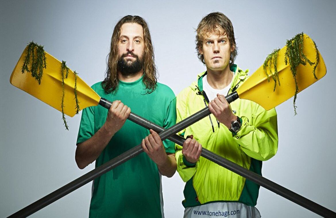 El británico Anton Wright y el holandés Mark de Rond son los primeros hombres en cruzar a remo el río Amazonas. Tardaron 32 días en recorrer 2.077 millas (3342 kilómetros).