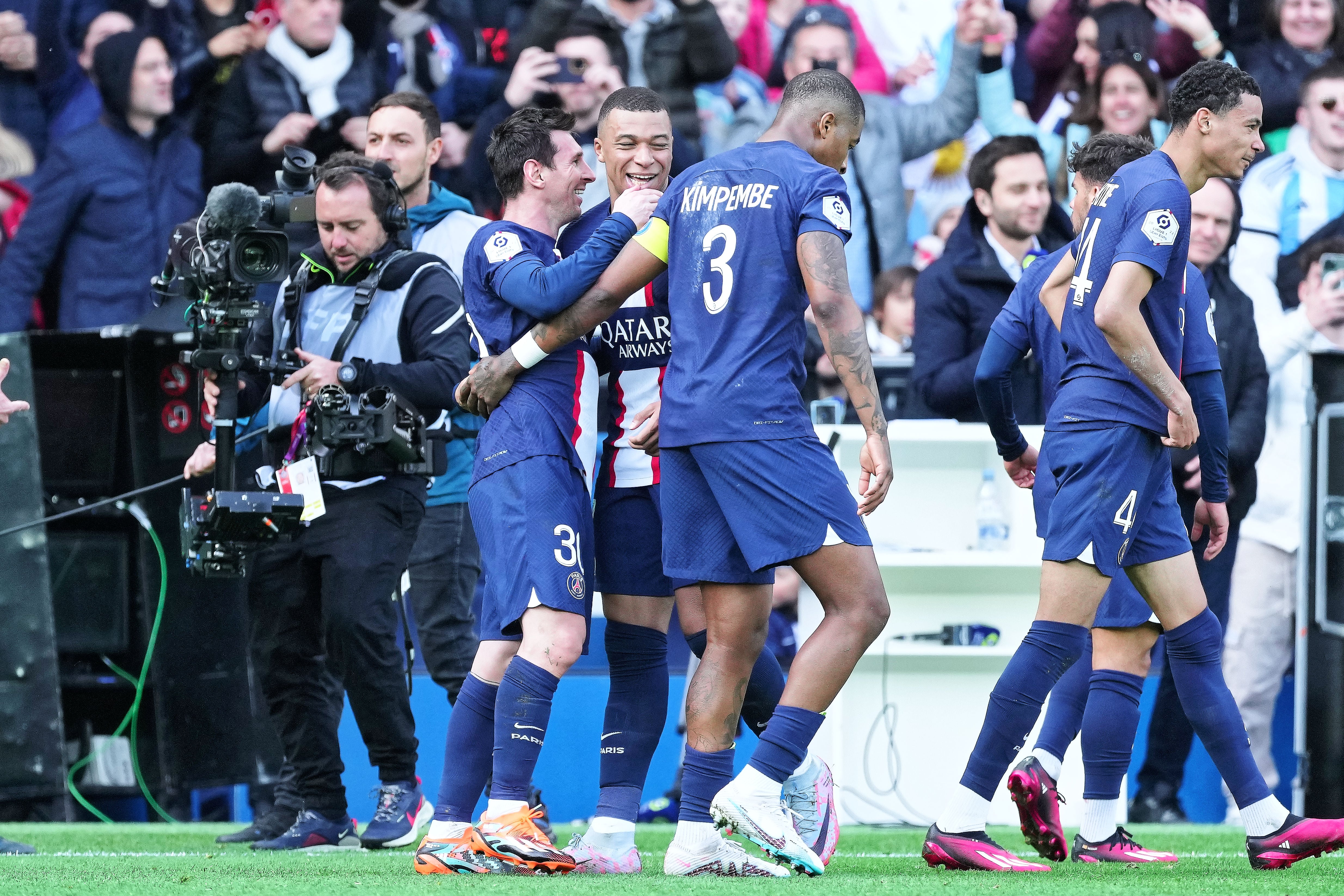 Paris Saint-Germain v Lille OSC - Ligue 1