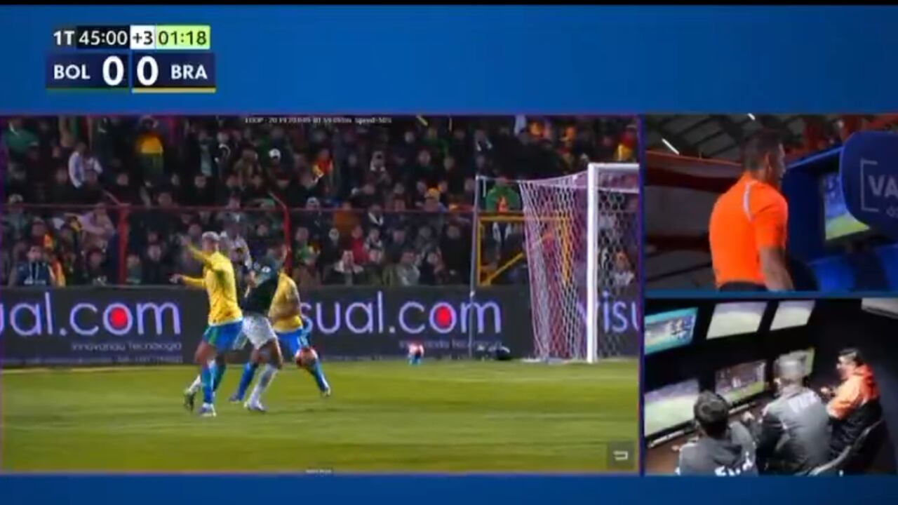 El partido de Bolivia vs. Brasil se definió por un llamado del VAR